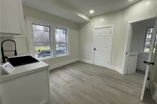 9703 Elwell Ave, Loveland, OH 44104 - Photo 7