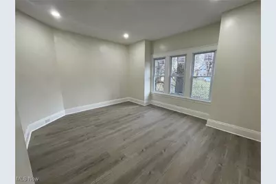 9703 Elwell Avenue, Loveland, OH 44104 - Photo 17