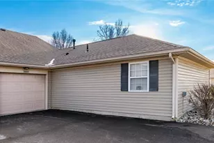 3693 Colony Hill Dr, Zanesville, OH 43701 - Photo 21