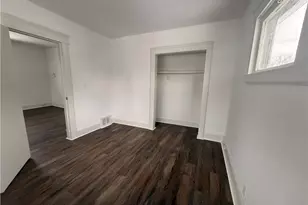 9521 Mt Auburn Ave, Loveland, OH 44104 - Photo 9