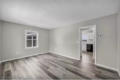 1677 Mapledale Road, Wickliffe, OH 44092 - Photo 5