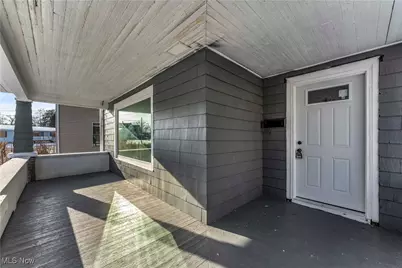 337 Lucas Street, Barberton, OH 44203 - Photo 3