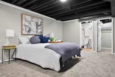 2250 Eschtruth Street, Elyria, OH 44035 - Photo 45