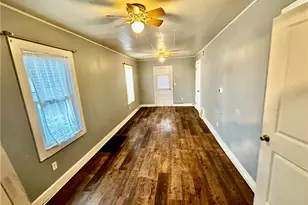 2541 Nesmith Lake Blvd, Akron, OH 44314 - Photo 5