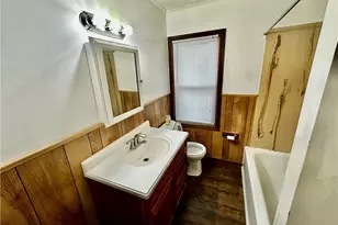 2541 Nesmith Lake Blvd, Akron, OH 44314 - Photo 9