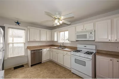 38217 Wilson Avenue, Willoughby, OH 44094 - Photo 21