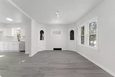 3406 Henderson Road, Cleveland Heights, OH 44112 - Photo 9