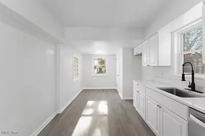 3406 Henderson Road, Cleveland Heights, OH 44112 - Photo 13