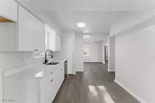 3406 Henderson Rd, Cleveland Heights, OH 44112 - Photo 15