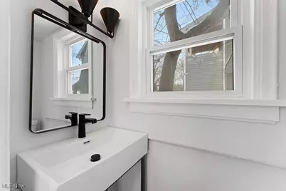 3406 Henderson Road, Cleveland Heights, OH 44112 - Photo 17