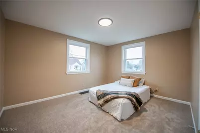 226 Hawthorne Avenue NE, Massillon, OH 44646 - Photo 15