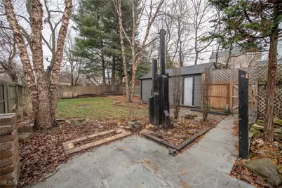 226 Hawthorne Avenue NE, Massillon, OH 44646 - Photo 5