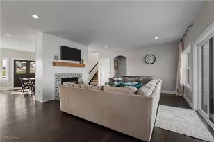 14451 Sousa St, North Lawrence, OH 44666 - Photo 9