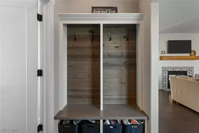 14451 Sousa Street, North Lawrence, OH 44666 - Photo 17