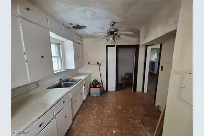 3634 Pennington Road, Huber Heights, OH 44120 - Photo 7