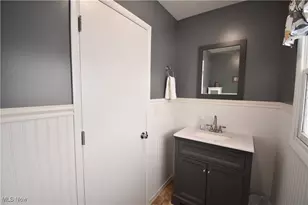 2254 Chapel Rd, Jefferson, OH 44047 - Photo 17