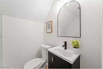 32 29th Street SW, Barberton, OH 44203 - Photo 37