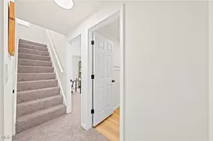 32 29th St SW, Barberton, OH 44203 - Photo 25