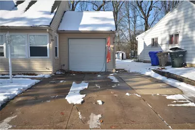 3095 Prior Drive, Cuyahoga Falls, OH 44223 - Photo 3