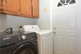 3095 Prior Dr, Cuyahoga Falls, OH 44223 - Photo 15