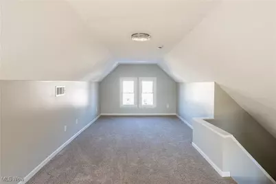 14 E Dartmore Avenue, Akron, OH 44301 - Photo 17