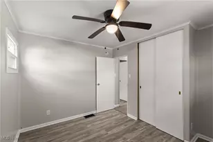 146 Hutchinson Dr, St Clairsville, OH 43950 - Photo 17