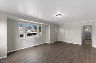 146 Hutchinson Dr, St Clairsville, OH 43950 - Photo 5