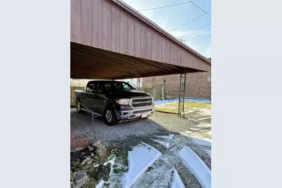 214 N Dawson Street, Uhrichsville, OH 44683 - Photo 3