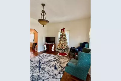 214 N Dawson Street, Uhrichsville, OH 44683 - Photo 5