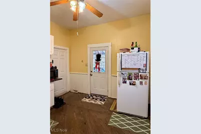 214 N Dawson Street, Uhrichsville, OH 44683 - Photo 7