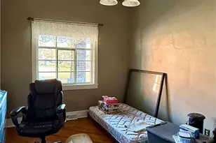 214 N Dawson St, Uhrichsville, OH 44683 - Photo 11