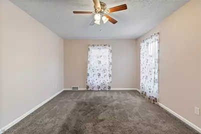 14313 Montrose Avenue, Loveland, OH 44111 - Photo 5