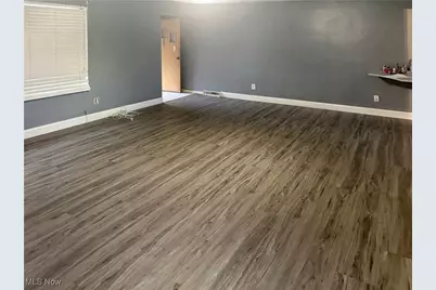 137 Clay Street, Weirton, WV 26062 - Photo 5