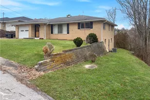 137 Clay St, Weirton, WV 26062 - Photo 3