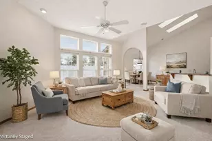 3605 Elmhurst Cir, Uniontown, OH 44685 - Photo 9