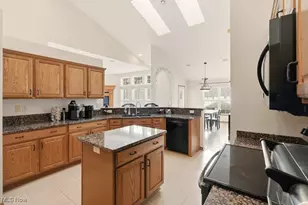 3605 Elmhurst Cir, Uniontown, OH 44685 - Photo 21