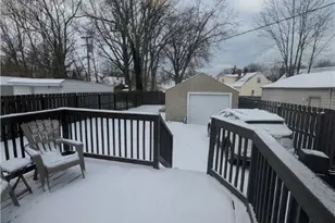 226 E 286th St, Willowick, OH 44095 - Photo 7