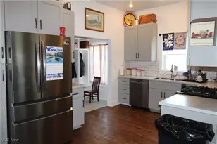 822 W Market St, Orrville, OH 44667 - Photo 7