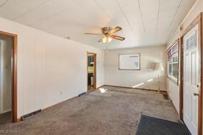 448 Fritsch Avenue, Akron, OH 44312 - Photo 9