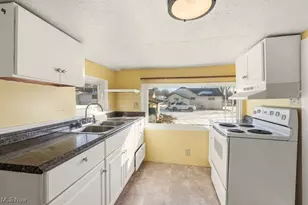 448 Fritsch Ave, Akron, OH 44312 - Photo 25