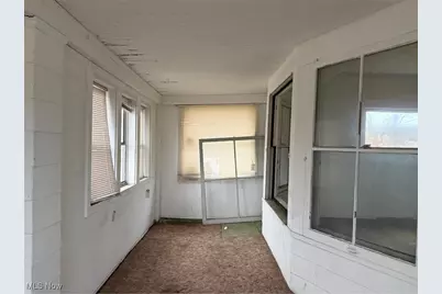 7611 Marble Avenue, Loveland, OH 44105 - Photo 5