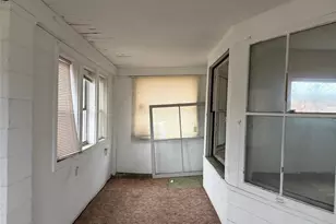 7611 Marble Ave, Loveland, OH 44105 - Photo 5