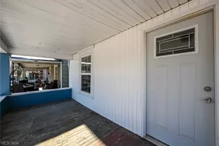 200 8th St NW, Barberton, OH 44203 - Photo 3