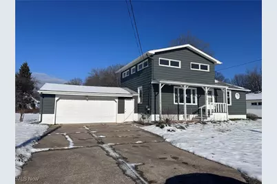 2117 W 19th Street, Ashtabula, OH 44004 - Photo 1