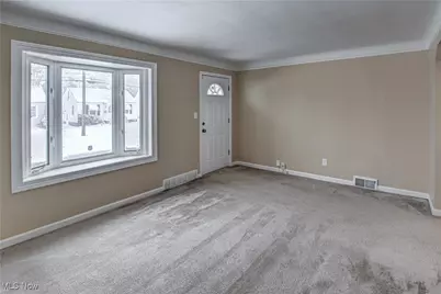 1624 Douglas Road, Wickliffe, OH 44092 - Photo 5