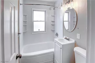 1624 Douglas Rd, Wickliffe, OH 44092 - Photo 13