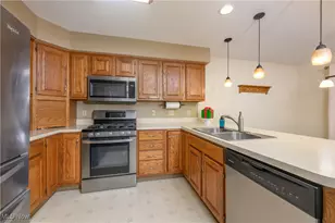 1283 S Azalea Blvd, Barberton, OH 44203 - Photo 13