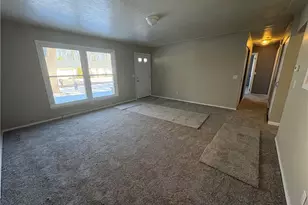 42141 Emerson Ct, Elyria, OH 44035 - Photo 9