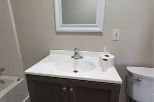 42141 Emerson Ct, Elyria, OH 44035 - Photo 7