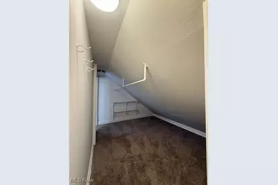 5279 W 50th Street, Parma, OH 44134 - Photo 27